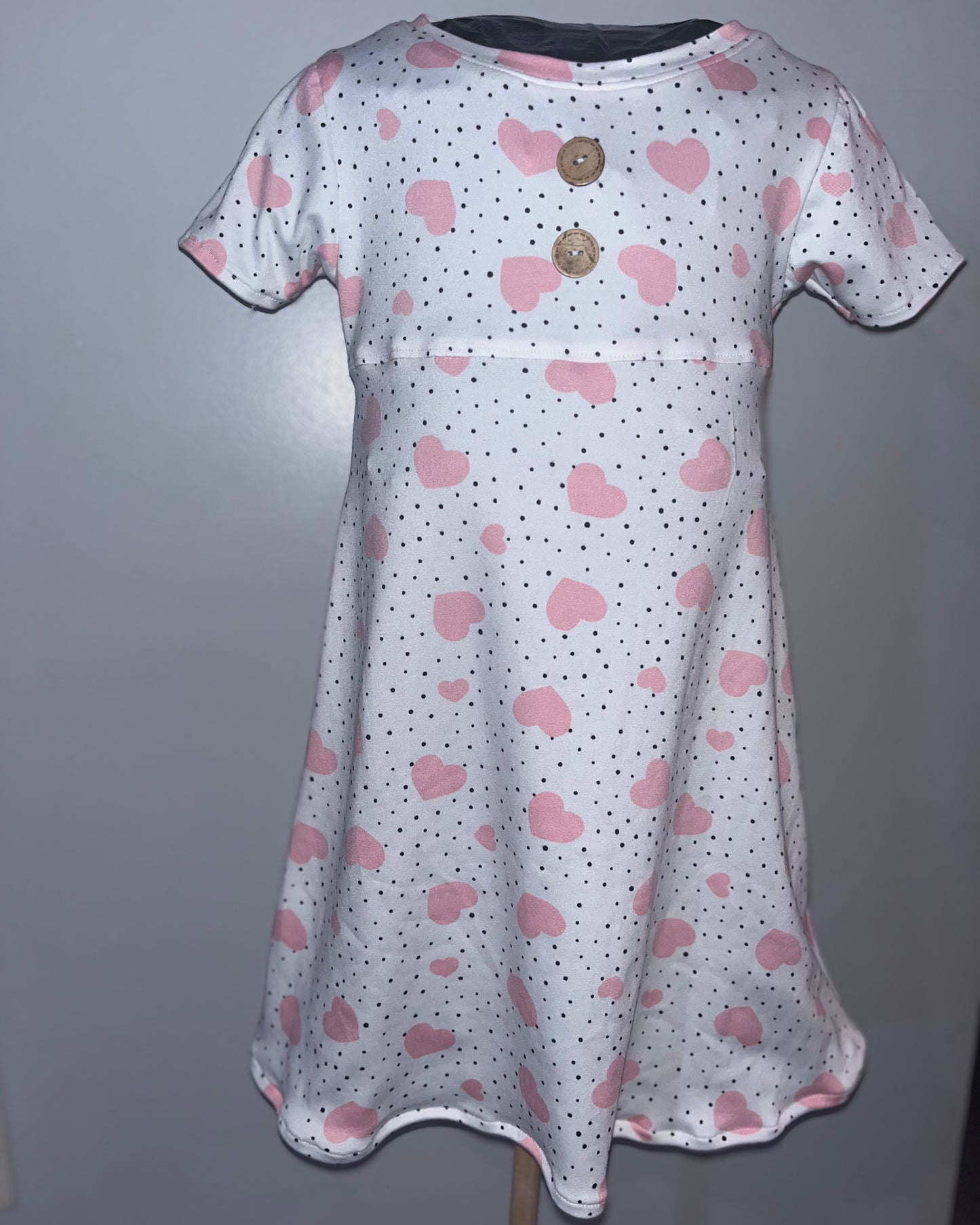 White with pink hearts dress 1 T