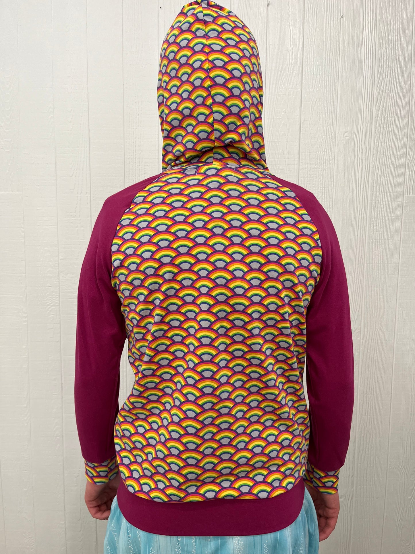Rainbow/ magenta hoodie 10 T
