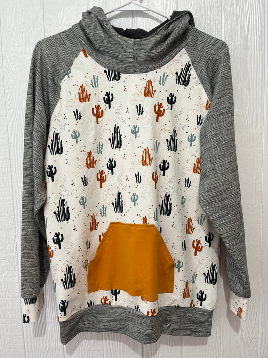 Sage/ cactus hoodie 18T
